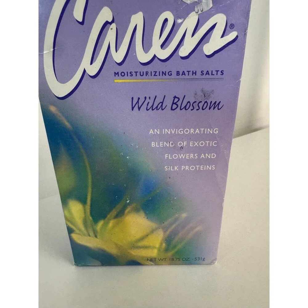 Caress Wild Blossom Moisturizing Bath Salts Floral New Rare Discontinued 1 Box